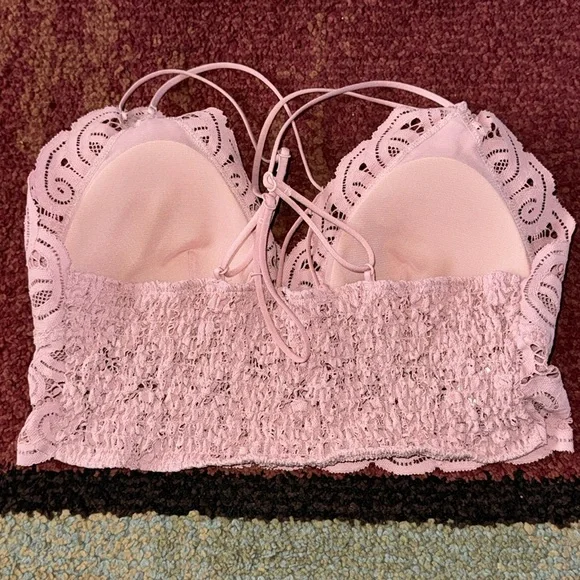 PINK Victoria’s Secret strappy floral lace‎ bralette top - Picture 3 of 5